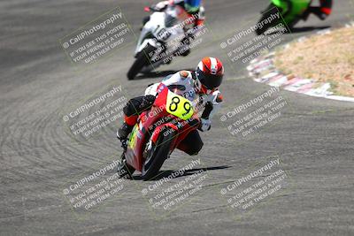 media/Jun-05-2022-WERA (Sun) [[64b01df28d]]/Race 4 and 6 LW twins superstocclumbman E superstock F superstock/